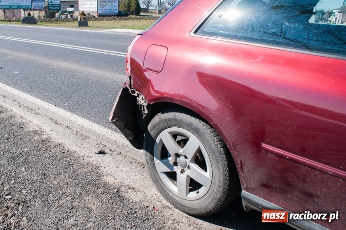 Zdjęcie w galerii na portalu naszraciborz.pl: Kolejna kolizja na trasie Racibórz - Żerdziny wiadomości z regionu