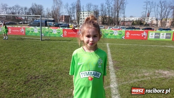 Zdjęcie w galerii na portalu naszraciborz.pl: Z podwórka na stadion - pawłowiczanki wydarły awans  wiadomości z regionu