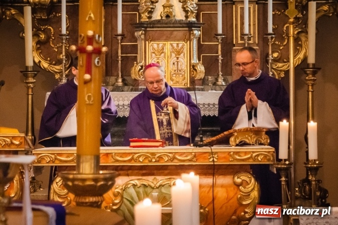 Zdjęcie w galerii na portalu naszraciborz.pl: Rodzinna Nędza żegna śp. ks. prof. dr. hab. Alojzego Marcola wiadomości z regionu