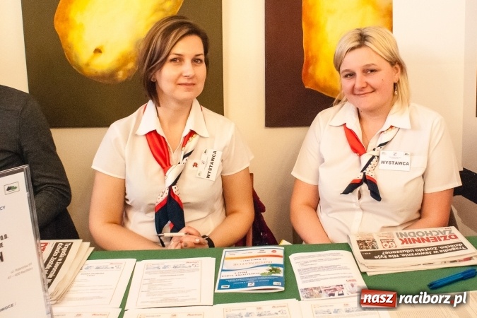 Zdjęcie w galerii na portalu naszraciborz.pl: Ogromna frekwencja na Powiatowych Targach Pracy  wiadomości z regionu