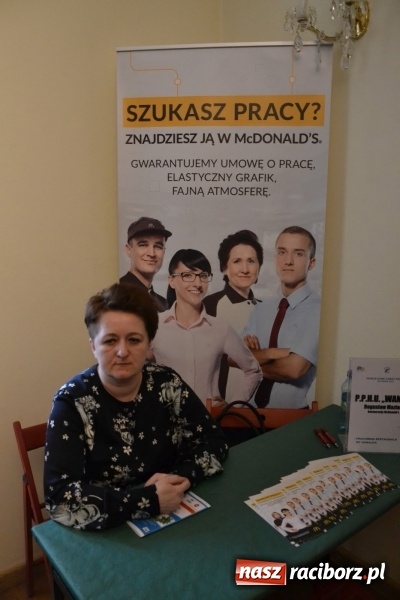 Zdjęcie w galerii na portalu naszraciborz.pl: Ogromna frekwencja na Powiatowych Targach Pracy  wiadomości z regionu