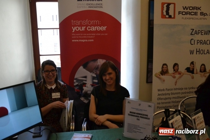 Zdjęcie w galerii na portalu naszraciborz.pl: Ogromna frekwencja na Powiatowych Targach Pracy  wiadomości z regionu