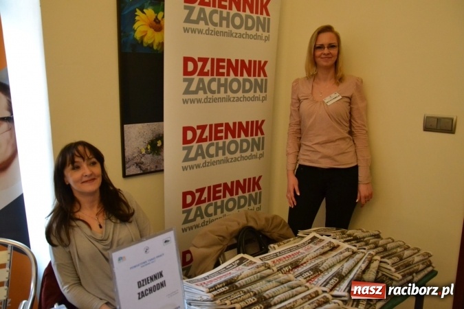 Zdjęcie w galerii na portalu naszraciborz.pl: Ogromna frekwencja na Powiatowych Targach Pracy  wiadomości z regionu