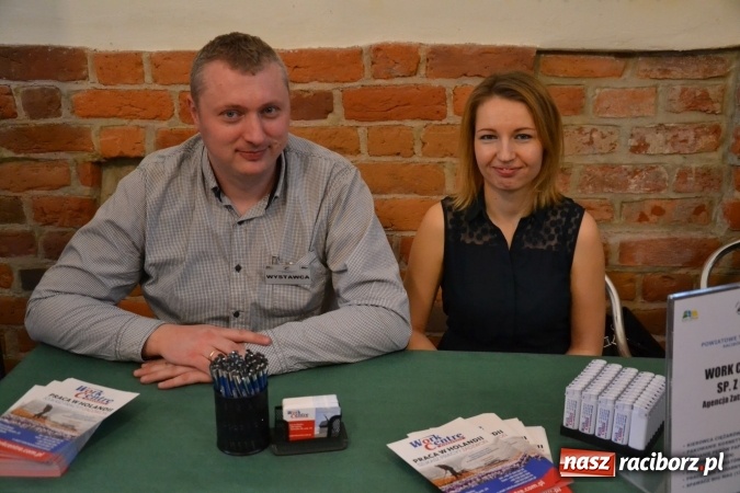 Zdjęcie w galerii na portalu naszraciborz.pl: Ogromna frekwencja na Powiatowych Targach Pracy  wiadomości z regionu