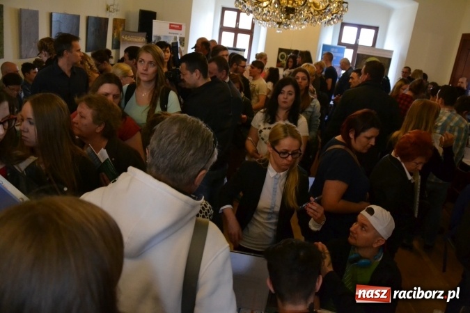 Zdjęcie w galerii na portalu naszraciborz.pl: Ogromna frekwencja na Powiatowych Targach Pracy  wiadomości z regionu