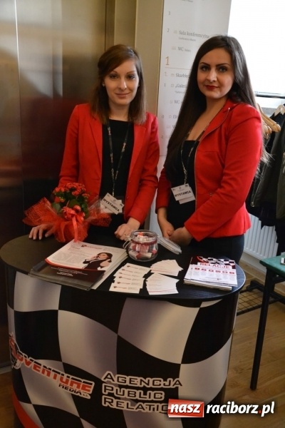 Zdjęcie w galerii na portalu naszraciborz.pl: Ogromna frekwencja na Powiatowych Targach Pracy  wiadomości z regionu