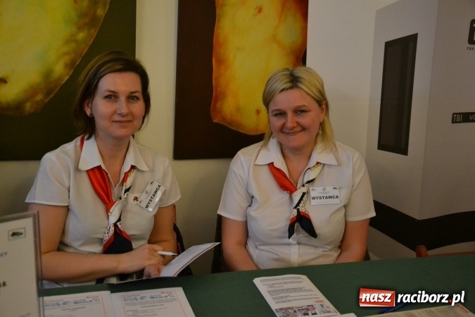 Zdjęcie w galerii na portalu naszraciborz.pl: Ogromna frekwencja na Powiatowych Targach Pracy  wiadomości z regionu