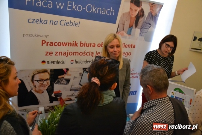 Zdjęcie w galerii na portalu naszraciborz.pl: Ogromna frekwencja na Powiatowych Targach Pracy  wiadomości z regionu