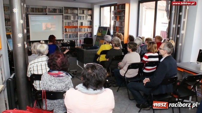 Zdjęcie w galerii na portalu naszraciborz.pl: Trzecie urodziny Klubu Przyjaciół Biblioteki na Ostrogu  wiadomości z regionu