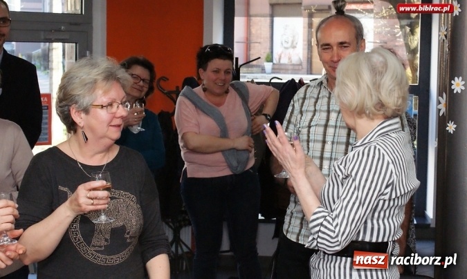 Zdjęcie w galerii na portalu naszraciborz.pl: Trzecie urodziny Klubu Przyjaciół Biblioteki na Ostrogu  wiadomości z regionu
