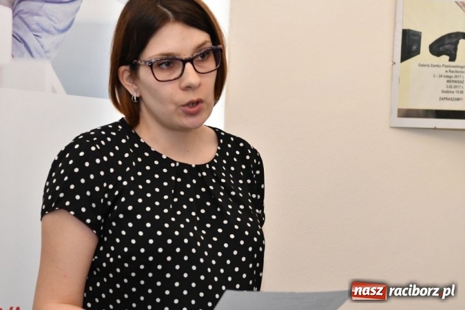 Zdjęcie w galerii na portalu naszraciborz.pl: EKO-OKNA S.A. potrzebują jeszcze 300 pracowników wiadomości z regionu