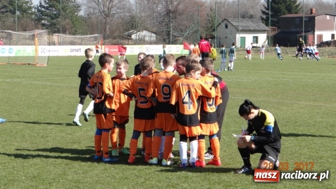 Zdjęcie w galerii na portalu naszraciborz.pl: Z podwórka na stadion - SP 15 Racibórz druga w województwie śląskim wiadomości z regionu