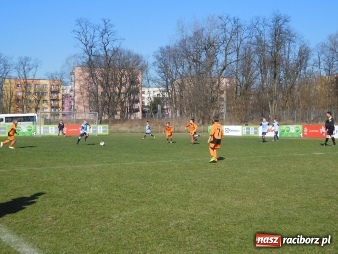 Zdjęcie w galerii na portalu naszraciborz.pl: Z podwórka na stadion - SP 15 Racibórz druga w województwie śląskim wiadomości z regionu