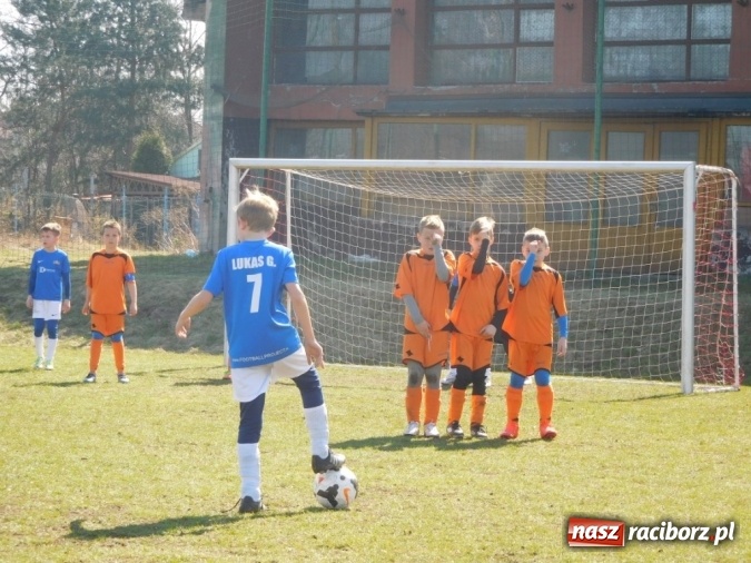 Zdjęcie w galerii na portalu naszraciborz.pl: Z podwórka na stadion - SP 15 Racibórz druga w województwie śląskim wiadomości z regionu