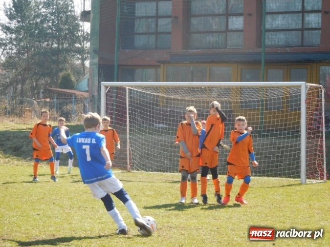 Zdjęcie w galerii na portalu naszraciborz.pl: Z podwórka na stadion - SP 15 Racibórz druga w województwie śląskim wiadomości z regionu