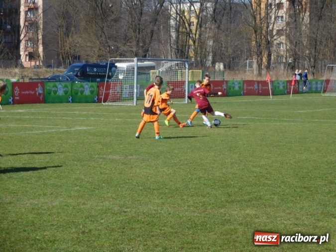 Zdjęcie w galerii na portalu naszraciborz.pl: Z podwórka na stadion - SP 15 Racibórz druga w województwie śląskim wiadomości z regionu