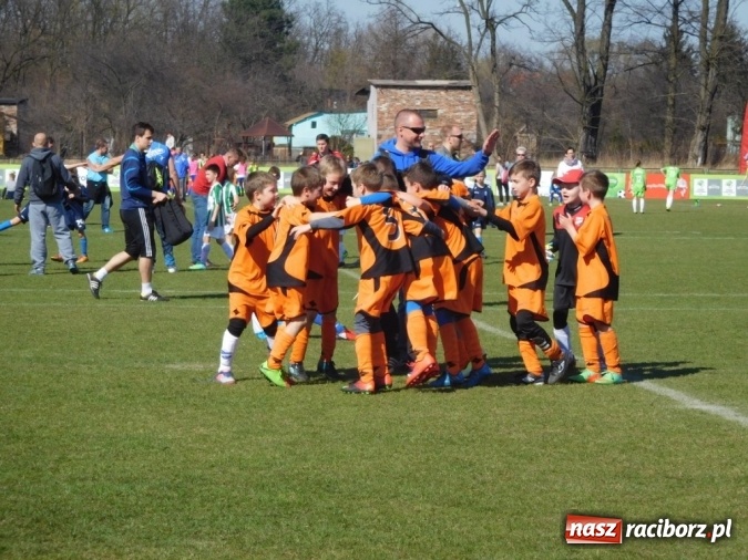 Zdjęcie w galerii na portalu naszraciborz.pl: Z podwórka na stadion - SP 15 Racibórz druga w województwie śląskim wiadomości z regionu