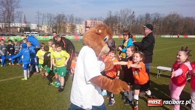 Zdjęcie w galerii na portalu naszraciborz.pl: Najlepsza bramkarka turnieju pochodzi z Pawłowa  wiadomości z regionu