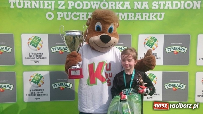 Zdjęcie w galerii na portalu naszraciborz.pl: Najlepsza bramkarka turnieju pochodzi z Pawłowa  wiadomości z regionu