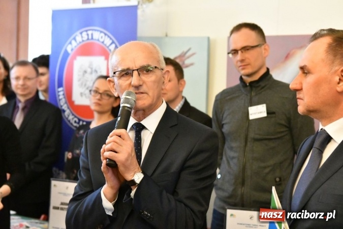 Zdjęcie w galerii na portalu naszraciborz.pl: Ślusarze i spawacze - specjaliści poszukiwani na rynku pracy wiadomości z regionu