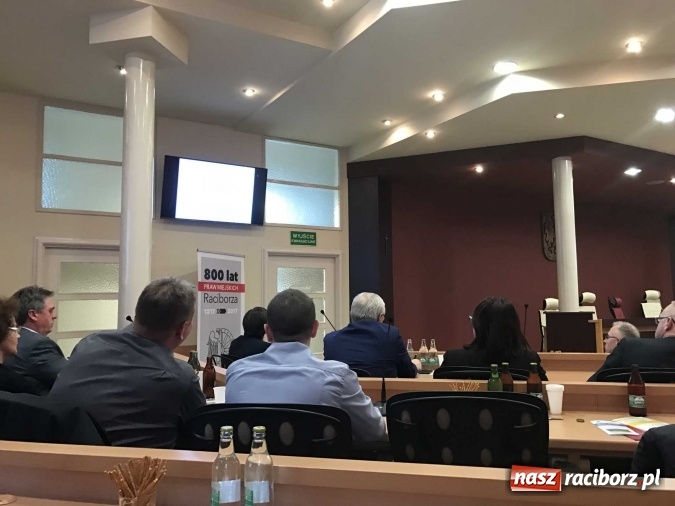 Zdjęcie w galerii na portalu naszraciborz.pl: Kopcenie to obciach, czyli dobra robota Raciborskiego Alarmu Antysmogowego wiadomości z regionu