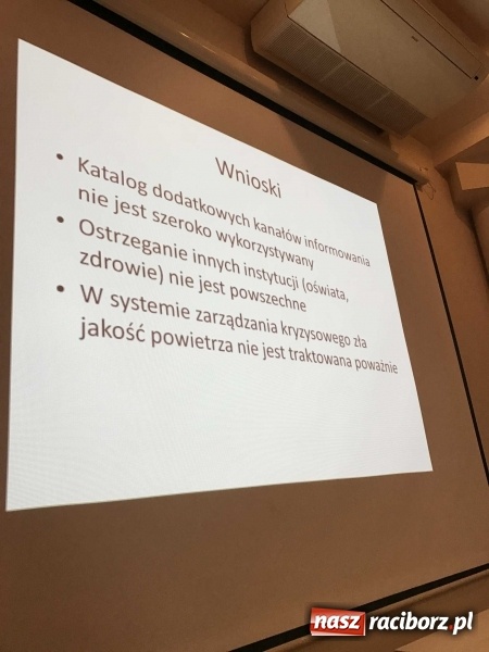 Zdjęcie w galerii na portalu naszraciborz.pl: Kopcenie to obciach, czyli dobra robota Raciborskiego Alarmu Antysmogowego wiadomości z regionu