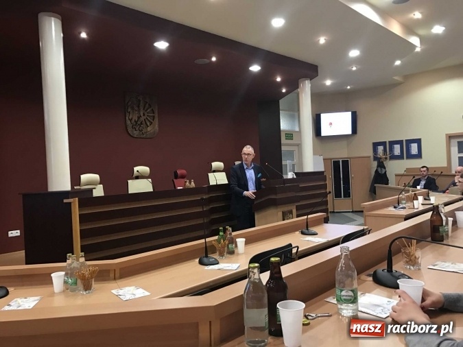 Zdjęcie w galerii na portalu naszraciborz.pl: Kopcenie to obciach, czyli dobra robota Raciborskiego Alarmu Antysmogowego wiadomości z regionu