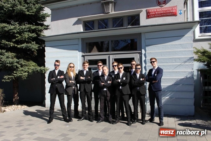 Zdjęcie w galerii na portalu naszraciborz.pl: Czarowanie gimnazjalist&oacute;w, czyli dni otwarte w raciborskich szkołach ponadgimnazjalnych wiadomości z regionu