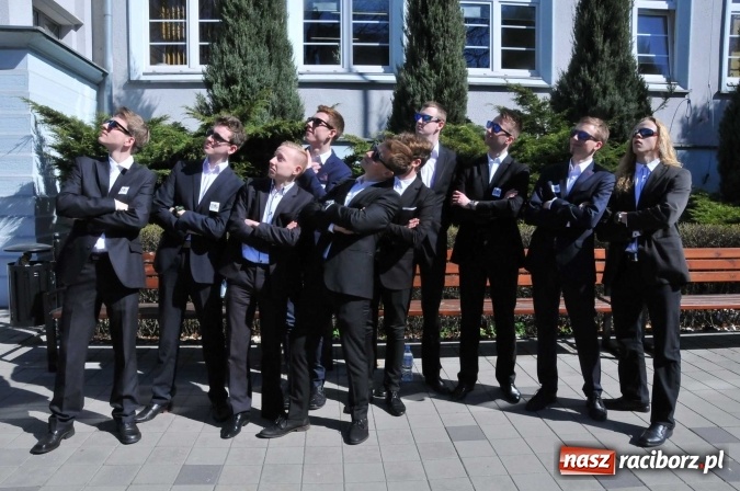 Zdjęcie w galerii na portalu naszraciborz.pl: Czarowanie gimnazjalist&oacute;w, czyli dni otwarte w raciborskich szkołach ponadgimnazjalnych wiadomości z regionu