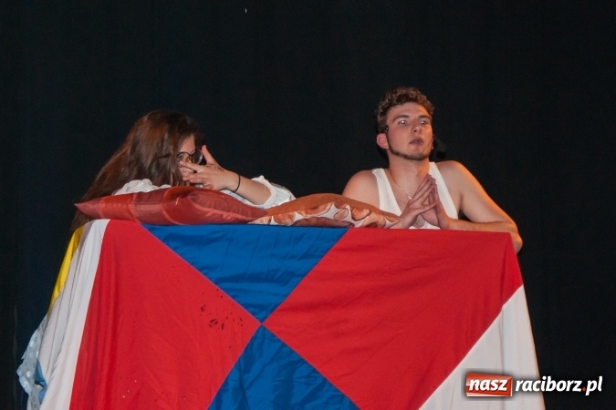 Zdjęcie w galerii na portalu naszraciborz.pl: Irrealis postawił na Wieczór Krótkiej Formy wiadomości z regionu