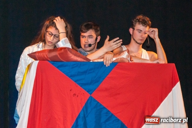 Zdjęcie w galerii na portalu naszraciborz.pl: Irrealis postawił na Wieczór Krótkiej Formy wiadomości z regionu