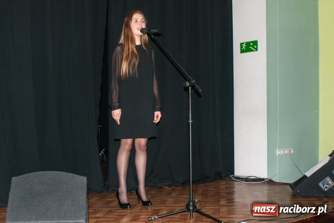Zdjęcie w galerii na portalu naszraciborz.pl: Irrealis postawił na Wieczór Krótkiej Formy wiadomości z regionu