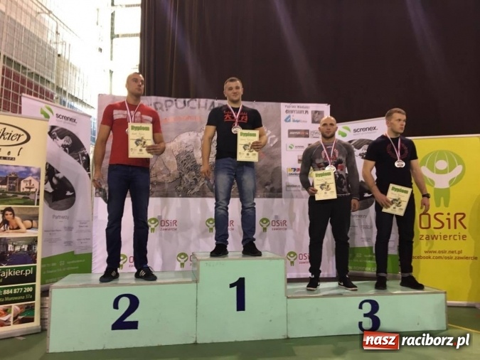 Zdjęcie w galerii na portalu naszraciborz.pl: Złoty medal Denisa Piekarusia wiadomości z regionu