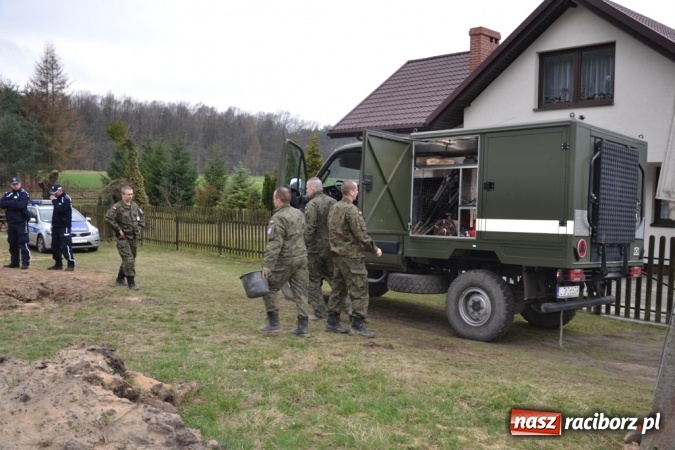 Zdjęcie w galerii na portalu naszraciborz.pl: W Jankowicach znaleziono mały arsenał z okresu II wojny światowej FOTO wiadomości z regionu