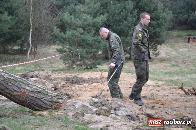 Zdjęcie w galerii na portalu naszraciborz.pl: W Jankowicach znaleziono mały arsenał z okresu II wojny światowej FOTO wiadomości z regionu