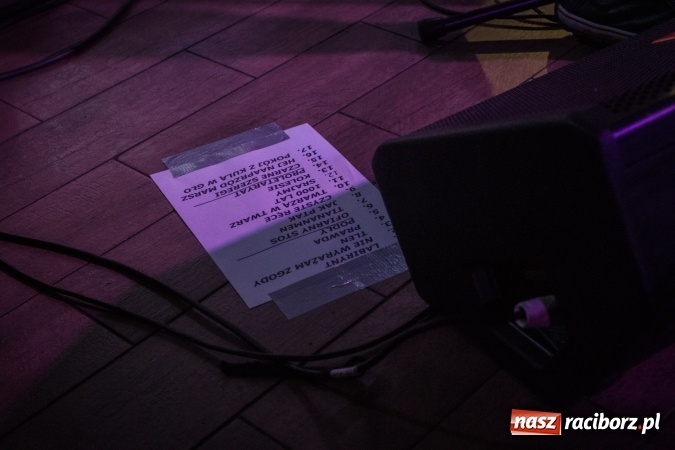 Zdjęcie w galerii na portalu naszraciborz.pl: Raciborska Piwnica kolejny raz zaserwowała kawał dobrego klasycznego mocnego brzmienia. Zagrał Proletaryat wiadomości z regionu