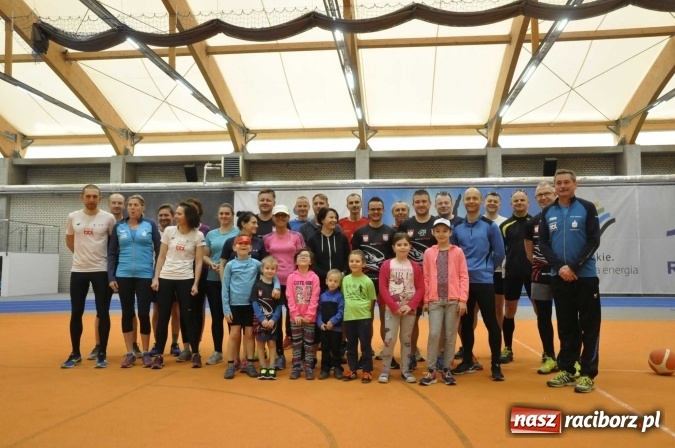 Zdjęcie w galerii na portalu naszraciborz.pl: Ruszyła tegoroczna akcja BiegamBoLubię FOTO wiadomości z regionu