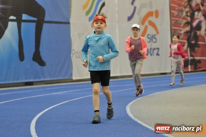 Zdjęcie w galerii na portalu naszraciborz.pl: Ruszyła tegoroczna akcja BiegamBoLubię FOTO wiadomości z regionu