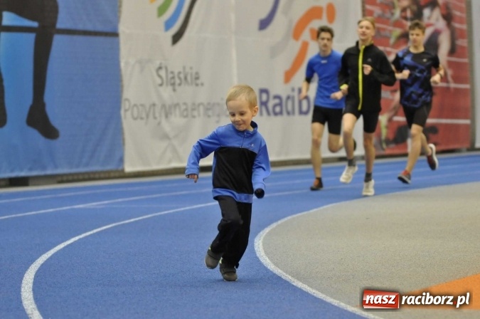 Zdjęcie w galerii na portalu naszraciborz.pl: Ruszyła tegoroczna akcja BiegamBoLubię FOTO wiadomości z regionu
