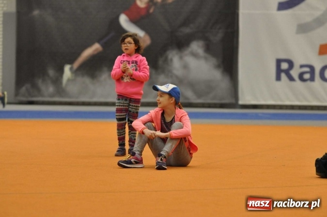 Zdjęcie w galerii na portalu naszraciborz.pl: Ruszyła tegoroczna akcja BiegamBoLubię FOTO wiadomości z regionu