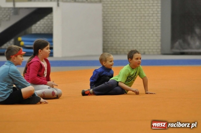 Zdjęcie w galerii na portalu naszraciborz.pl: Ruszyła tegoroczna akcja BiegamBoLubię FOTO wiadomości z regionu