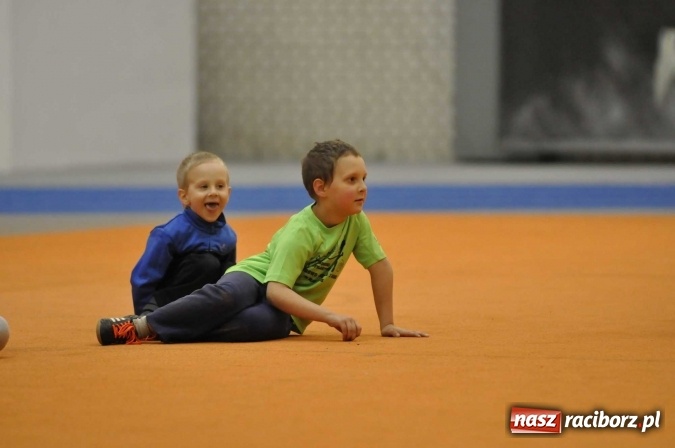 Zdjęcie w galerii na portalu naszraciborz.pl: Ruszyła tegoroczna akcja BiegamBoLubię FOTO wiadomości z regionu