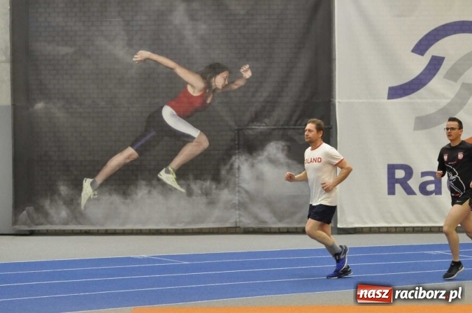 Zdjęcie w galerii na portalu naszraciborz.pl: Ruszyła tegoroczna akcja BiegamBoLubię FOTO wiadomości z regionu