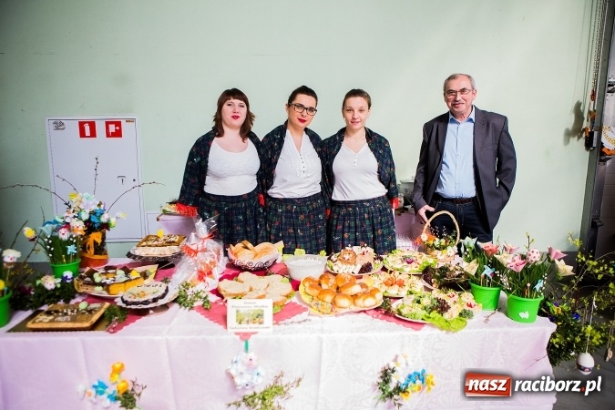 Zdjęcie w galerii na portalu naszraciborz.pl: X Powiatowy Konkurs Potraw Regionalnych w Pietrowicach Wielkich wiadomości z regionu