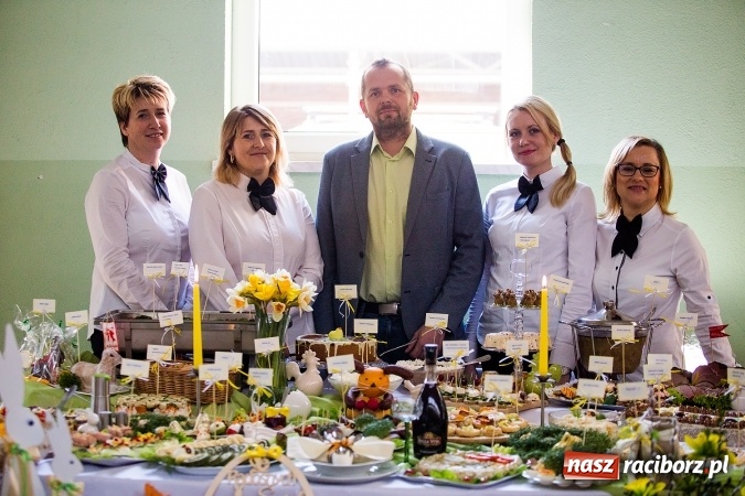 Zdjęcie w galerii na portalu naszraciborz.pl: X Powiatowy Konkurs Potraw Regionalnych w Pietrowicach Wielkich wiadomości z regionu