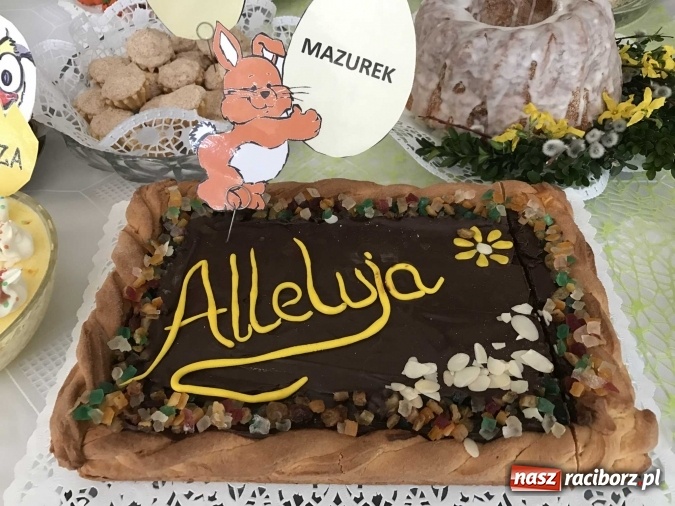 Zdjęcie w galerii na portalu naszraciborz.pl: Udziec z muflona i kolorowe mazurki, czyli czym dziś zajadają się mieszkańcy naszego powiatu wiadomości z regionu