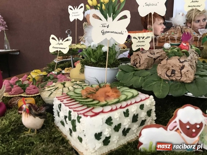 Zdjęcie w galerii na portalu naszraciborz.pl: Udziec z muflona i kolorowe mazurki, czyli czym dziś zajadają się mieszkańcy naszego powiatu wiadomości z regionu