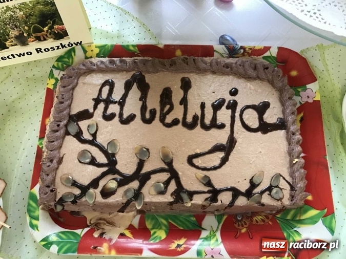 Zdjęcie w galerii na portalu naszraciborz.pl: Udziec z muflona i kolorowe mazurki, czyli czym dziś zajadają się mieszkańcy naszego powiatu wiadomości z regionu