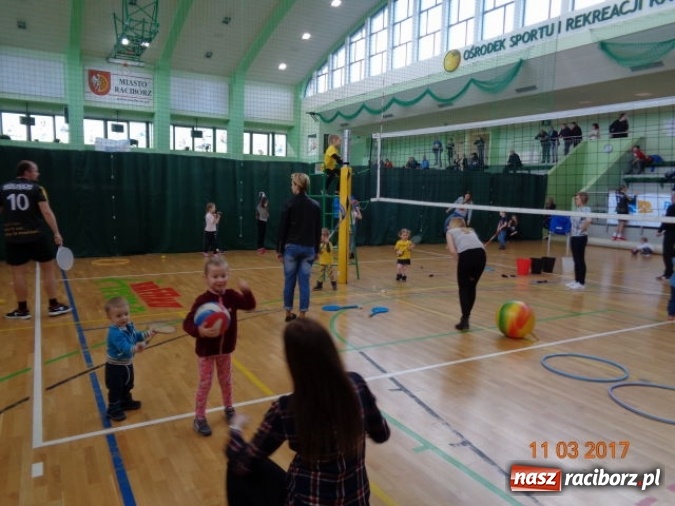 Zdjęcie w galerii na portalu naszraciborz.pl: Fiku-miku powitało już wiosnę  wiadomości z regionu