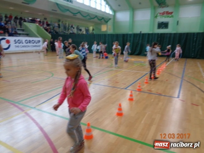 Zdjęcie w galerii na portalu naszraciborz.pl: Fiku-miku powitało już wiosnę  wiadomości z regionu